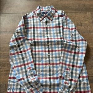 Vineyard Vines Blue and Red Casual Button Down Shirt
